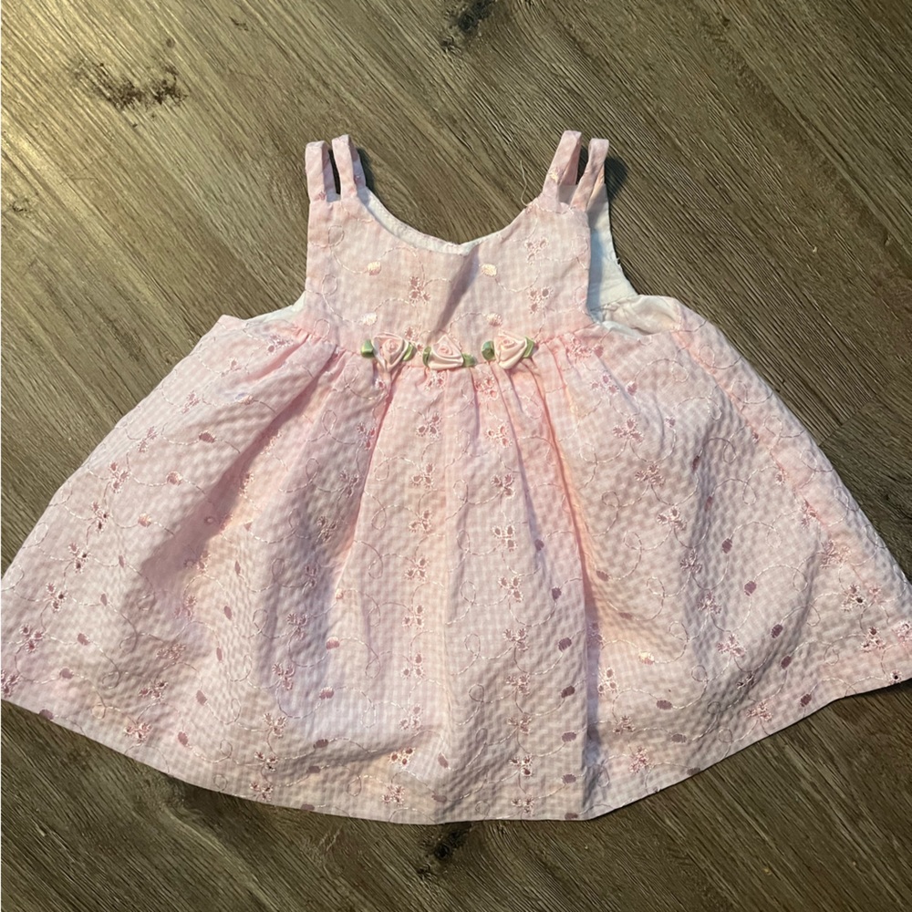 Pink dress